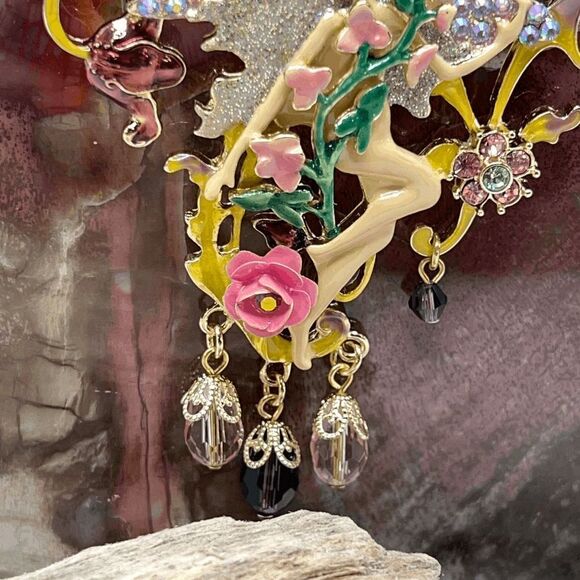 Kirks Folly Fairy of the Flowers Pendant/Pin Necklace - Picture 7 of 10